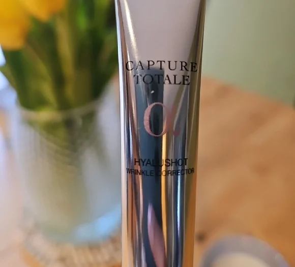 Dior Capture Totale - Picture 2 of 5